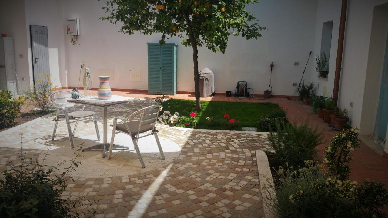 B&B-Le Rondini Monserrato Exterior photo